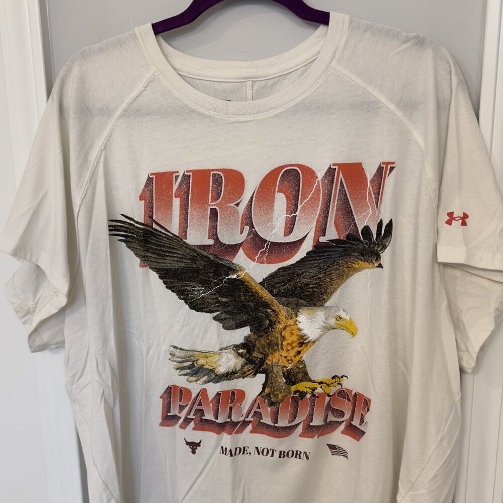 Bundle 5 items @ 5$, pay only 15$ - 2 items free! Under Armour t-shirt loose fit - Picture 1 of 4